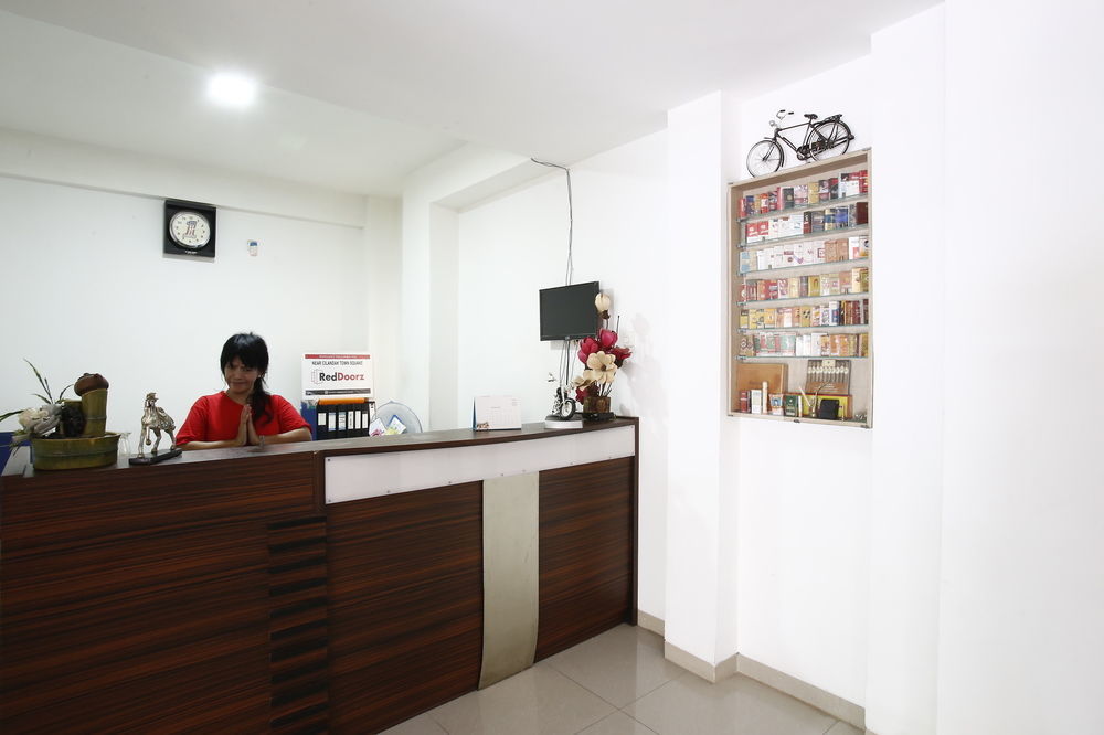 Reddoorz Near Cilandak Town Square Otel Cakarta Dış mekan fotoğraf