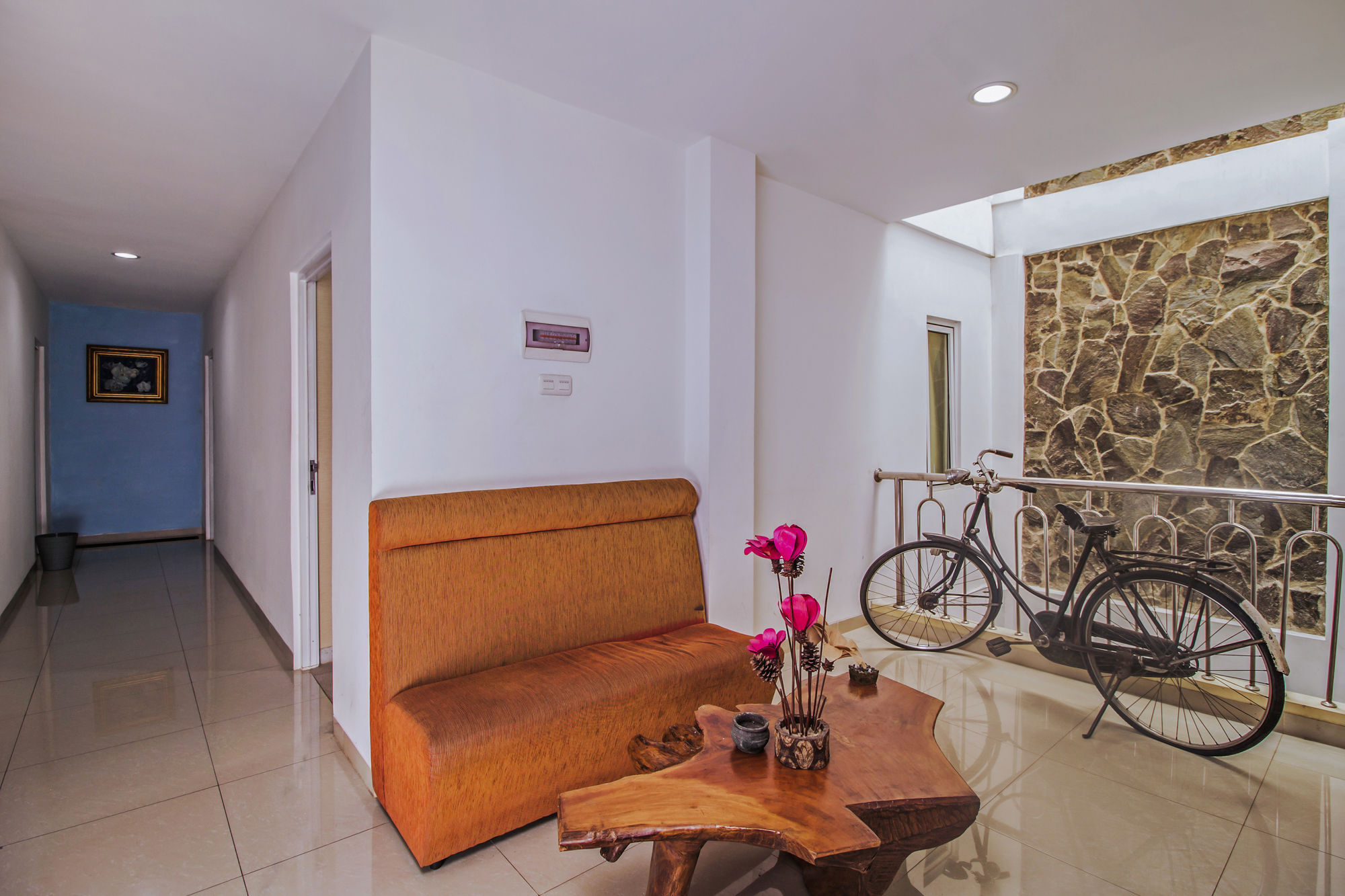 Reddoorz Near Cilandak Town Square Otel Cakarta Dış mekan fotoğraf